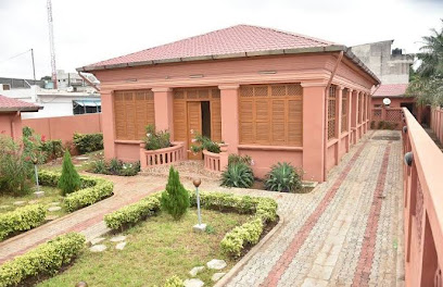 Les Résidences AVENO à Porto-Novo avec jardin
