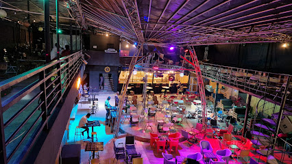 PHÉNIX BAR